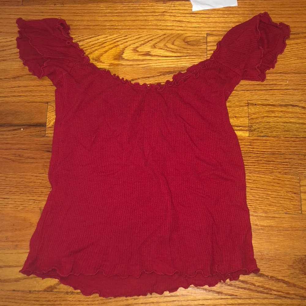 Brandy Melville off the shoulder top